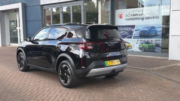 SPOTICAR Vauxhall Frontera 54kwh Ultimate Auto 5dr (extended Range) Used Car - Suv Electric Black - London - 1200592379_5