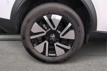 SPOTICAR Vauxhall Frontera 44kwh Gs Auto 5dr Used Car - Suv Electric White - Eastleigh - 1200616050_5