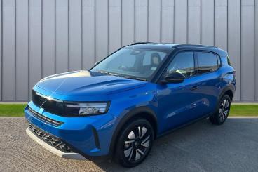 SPOTICAR Vauxhall Frontera 1.2 Hybrid 136ps Gs E-dct Euro 6 (s/s) 5dr Used Car - Suv Hybrid Blue - Yeovil - 1200618259_4