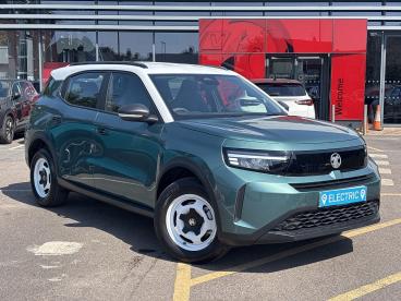 SPOTICAR Vauxhall Frontera 44kwh Design Auto 5dr Used Car - Suv Electric Green - Romford - 1200618738_1