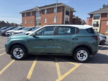 SPOTICAR Vauxhall Frontera 44kwh Design Auto 5dr Used Car - Suv Electric Green - Romford - 1200618738_4