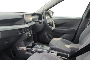 SPOTICAR Vauxhall Frontera 44kwh Design Auto 5dr Used Car - Suv Electric Green - Eastleigh - 1200619371_2