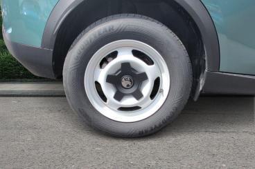 SPOTICAR Vauxhall Frontera 44kwh Design Auto 5dr Used Car - Suv Electric Green - Eastleigh - 1200619371_5
