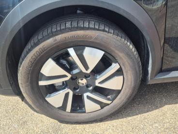 SPOTICAR Vauxhall Frontera 1.2 145ps Ultimate E-dct Euro 6 (s/s) 5dr Used Car - Suv Hybrid Black - Boston - 1200619552_5