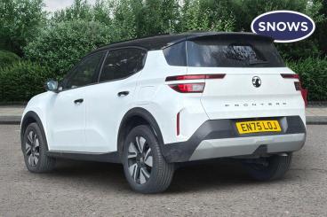 SPOTICAR Vauxhall Frontera 1.2 110ps Ultimate E-dct Euro 6 (s/s) 5dr Used Car - Suv Hybrid White - Basingstoke - 1200621777_2