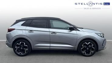 SPOTICAR Vauxhall Grandland 1.2 Turbo Ultimate Auto Euro 6 (s/s) 5dr Used Car - Suv Petrol Grey - Stockport - 1200531974_2