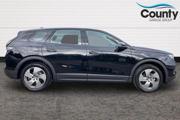 SPOTICAR Vauxhall Grandland 1.2 Mhev Design E-dct Euro 6 (s/s) 5dr Used Car - Suv Hybrid Black - Barnstaple - 1200549586_5