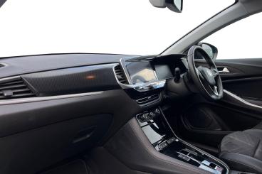 SPOTICAR Vauxhall Grandland 1.2 Turbo Ultimate Auto Euro 6 (s/s) 5dr Used Car - Suv Petrol Blue - Basildon - 1200550019_2