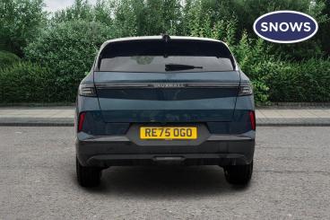 SPOTICAR Vauxhall Grandland 1.2 Gs E-dct Euro 6 (s/s) 5dr Used Car - Suv Hybrid  - Basingstoke - 1200550762_4