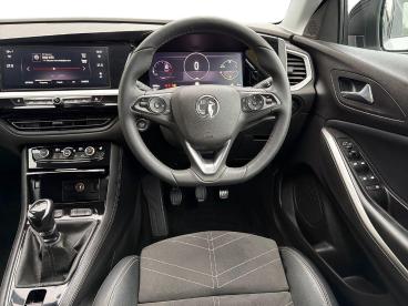 SPOTICAR Vauxhall Grandland 1.2 Turbo Ultimate Euro 6 (s/s) 5dr Used Car - Suv Petrol Grey - St Leonards On Sea - 1200554972_2