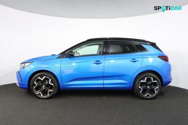 SPOTICAR Vauxhall Grandland 1.2 Turbo Ultimate Auto Euro 6 (s/s) 5dr Used Car - Suv Petrol Blue - West Thurrock Grays - 1200555274_5