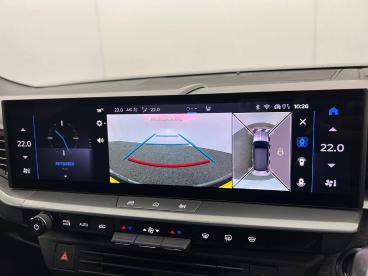 SPOTICAR Vauxhall Grandland 73kwh Ultimate Auto 5dr Used Car - Suv Electric Black - Salisbury - 1200557186_3