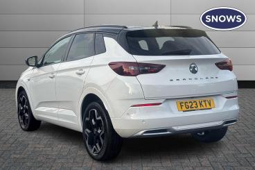 SPOTICAR Vauxhall Grandland 1.5 Turbo D Ultimate Auto Euro 6 (s/s) 5dr Used Car - Suv Diesel White - Eastleigh - 1200557320_2