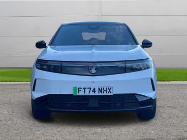 SPOTICAR Vauxhall Grandland 73kwh Ultimate Auto 5dr Used Car - Suv Electric White - Worksop - 1200558104_2