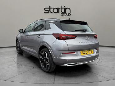 SPOTICAR Vauxhall Grandland 1.2 Turbo Elite Euro 6 (s/s) 5dr Used Car - Suv Petrol Grey - Redditch - 1200564051_4