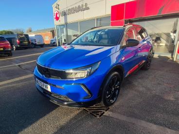 SPOTICAR Vauxhall Grandland 1.6 14.2kwh Gs Auto Euro 6 (s/s) 5dr Used Car - Suv Plug-in Hybrid Blue - Boston - 1200564859_3