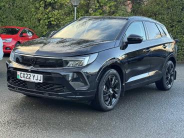 SPOTICAR Vauxhall Grandland 1.6 13.2kwh Gs Line Auto Euro 6 (s/s) 5dr Used Car - Suv Plug-in Hybrid Black - Colwyn Bay - 1200566970_3