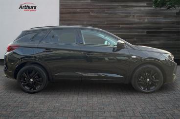 SPOTICAR Vauxhall Grandland 1.2 Turbo Gs Line Euro 6 (s/s) 5dr Used Car - Suv Petrol  - Oswestry - 1200570110_2