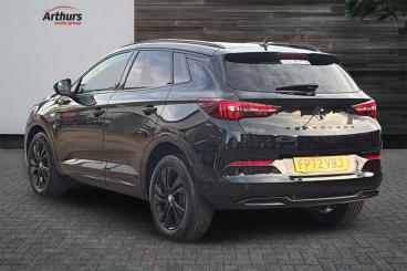 SPOTICAR Vauxhall Grandland 1.2 Turbo Gs Line Euro 6 (s/s) 5dr Used Car - Suv Petrol  - Oswestry - 1200570110_5