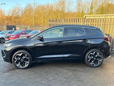 SPOTICAR Vauxhall Grandland 1.5 Turbo D Elite Auto Euro 6 (s/s) 5dr Used Car - Suv Diesel Black - Swindon - 1200570203_4