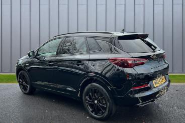 SPOTICAR Vauxhall Grandland 1.6 14.2kwh Gs Auto Euro 6 (s/s) 5dr Used Car - Suv Plug-in Hybrid Black - Taunton - 1200573334_5