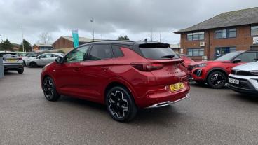 SPOTICAR Vauxhall Grandland 1.2 Turbo Ultimate Euro 6 (s/s) 5dr Used Car - Suv Petrol Red - Crawley - 1200573934_5