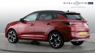SPOTICAR Vauxhall Grandland 1.2 Turbo Ultimate Euro 6 (s/s) 5dr Used Car - Suv Petrol Red - Birmingham - 1200575792_3