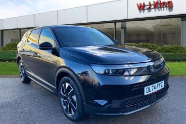 SPOTICAR Vauxhall Grandland 1.2 Gs E-dct Euro 6 (s/s) 5dr Used Car - Suv Hybrid Black - Dartford - 1200577979_1