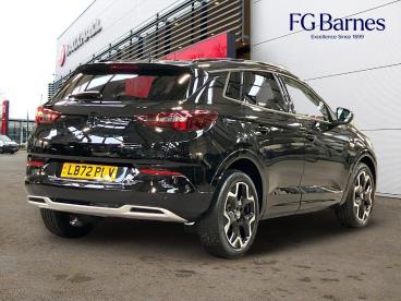 SPOTICAR Vauxhall Grandland 1.2 Turbo Ultimate Auto Euro 6 (s/s) 5dr Used Car - Suv Petrol Black - Guildford - 1200578272_3