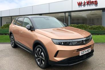 SPOTICAR Vauxhall Grandland 1.2 Ultimate E-dct Euro 6 (s/s) 5dr Used Car - Suv Hybrid  - Dartford - 1200579053_1