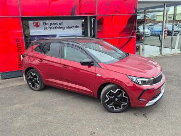 SPOTICAR Vauxhall Grandland 1.2 Turbo Ultimate Euro 6 (s/s) 5dr Used Car - Suv Petrol Red - Boston - 1200584598_1