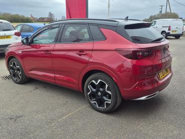 SPOTICAR Vauxhall Grandland 1.2 Turbo Ultimate Euro 6 (s/s) 5dr Used Car - Suv Petrol Red - Boston - 1200584598_4