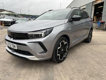 SPOTICAR Vauxhall Grandland 1.5 Turbo D Ultimate Auto Euro 6 (s/s) 5dr Used Car - Suv Diesel Grey - Pontypridd - 1200585676_3