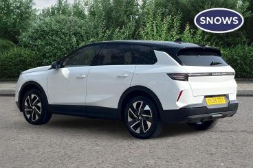 SPOTICAR Vauxhall Grandland 1.2 Ultimate E-dct Euro 6 (s/s) 5dr Used Car - Suv Hybrid White - Basingstoke - 1200587597_2