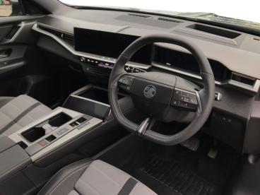SPOTICAR Vauxhall Grandland 1.2 Ultimate E-dct Euro 6 (s/s) 5dr Used Car - Suv Hybrid Black - Bangor - 1200590916_3