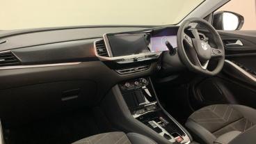 SPOTICAR Vauxhall Grandland 1.2 Ultimate E-dct Euro 6 (s/s) 5dr Used Car - Suv Hybrid Red - Birmingham - 1200592872_2