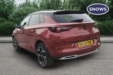 SPOTICAR Vauxhall Grandland 1.2 Turbo Ultimate Auto Euro 6 (s/s) 5dr Used Car - Suv Petrol Red - Southampton - 1200593216_3