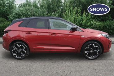 SPOTICAR Vauxhall Grandland 1.2 Turbo Ultimate Auto Euro 6 (s/s) 5dr Used Car - Suv Petrol Red - Southampton - 1200593216_4