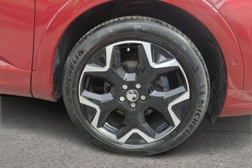 SPOTICAR Vauxhall Grandland 1.2 Turbo Ultimate Auto Euro 6 (s/s) 5dr Used Car - Suv Petrol Red - Southampton - 1200593216_5