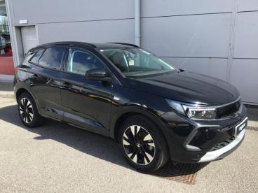 SPOTICAR Vauxhall Grandland 1.2 Turbo Ultimate Euro 6 (s/s) 5dr Used Car - Suv Petrol Black - Bodmin - 1200594479_1