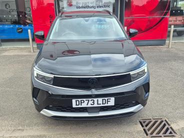SPOTICAR Vauxhall Grandland 1.2 Turbo Ultimate Auto Euro 6 (s/s) 5dr Used Car - Suv Petrol Black - Boston - 1200595005_2