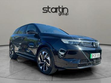 SPOTICAR Vauxhall Grandland 73kwh Gs Auto 5dr Used Car - Suv Electric Black - Redditch - 1200595384_1
