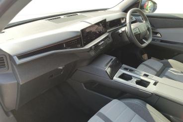 SPOTICAR Vauxhall Grandland 73kwh Gs Auto 5dr Used Car - Suv Electric Grey - Southampton - 1200596454_2