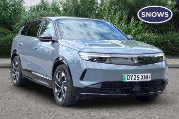 SPOTICAR Vauxhall Grandland 73kwh Gs Auto 5dr Used Car - Suv Electric Grey - Portsmouth - 1200597230_1