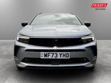 SPOTICAR Vauxhall Grandland 1.2 Turbo Ultimate Euro 6 (s/s) 5dr Used Car - Suv Petrol Grey - Sittingbourne - 1200603907_2