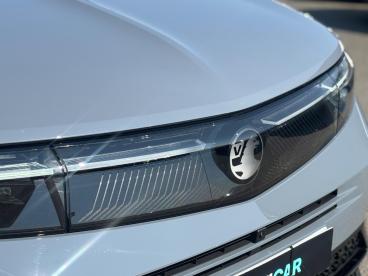 SPOTICAR Vauxhall Grandland 1.2 Ultimate E-dct Euro 6 (s/s) 5dr Used Car - Suv Hybrid Grey - Eglinton - 1200608825_3
