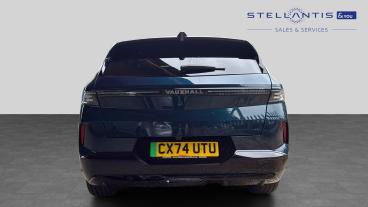 SPOTICAR Vauxhall Grandland 73kwh Ultimate Auto 5dr Used Car - Suv Electric Blue - Godalming - 1200610206_4