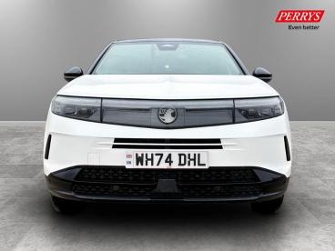 SPOTICAR Vauxhall Grandland 1.2 Gs E-dct Euro 6 (s/s) 5dr Used Car - Suv Hybrid White - Rotherham - 1200610423_2