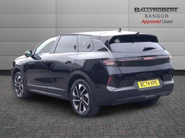 SPOTICAR Vauxhall Grandland 1.2 Ultimate E-dct Euro 6 (s/s) 5dr Used Car - Suv Hybrid Black - Bangor - 1200611666_2