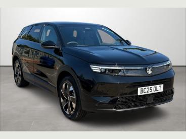 SPOTICAR Vauxhall Grandland 1.2 Ultimate E-dct Euro 6 (s/s) 5dr Used Car - Suv Hybrid Black - Eastbourne - 1200614636_1